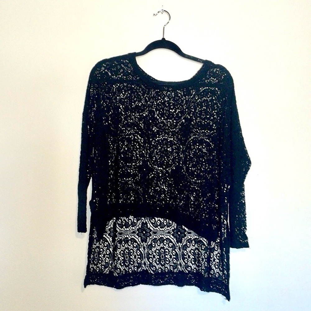 Audrey | Black Long Sleeve High Low Crochet Blouse